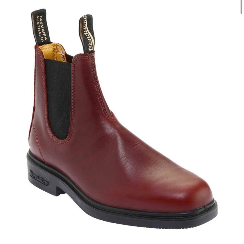 Blundstone Women's Classic 550 Chelsea Boot - Redwood SIZE- US 9/AU SIZE 6
